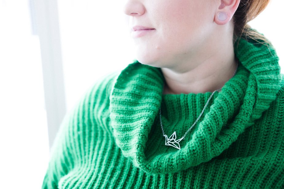 Colar Guindaste de Origami